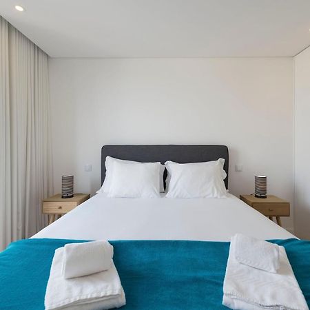 Lovelystay - Central Flat W/ Ac & Balcony Porto Exterior foto