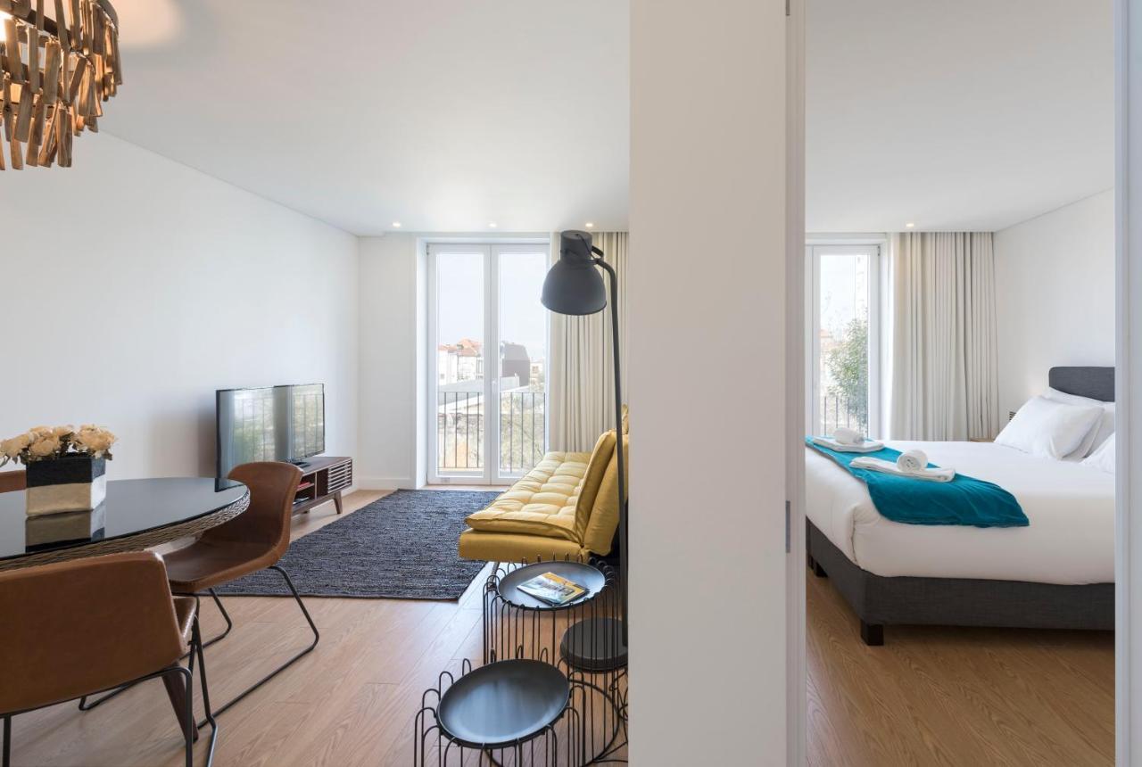 Lovelystay - Central Flat W/ Ac & Balcony Porto Exterior foto